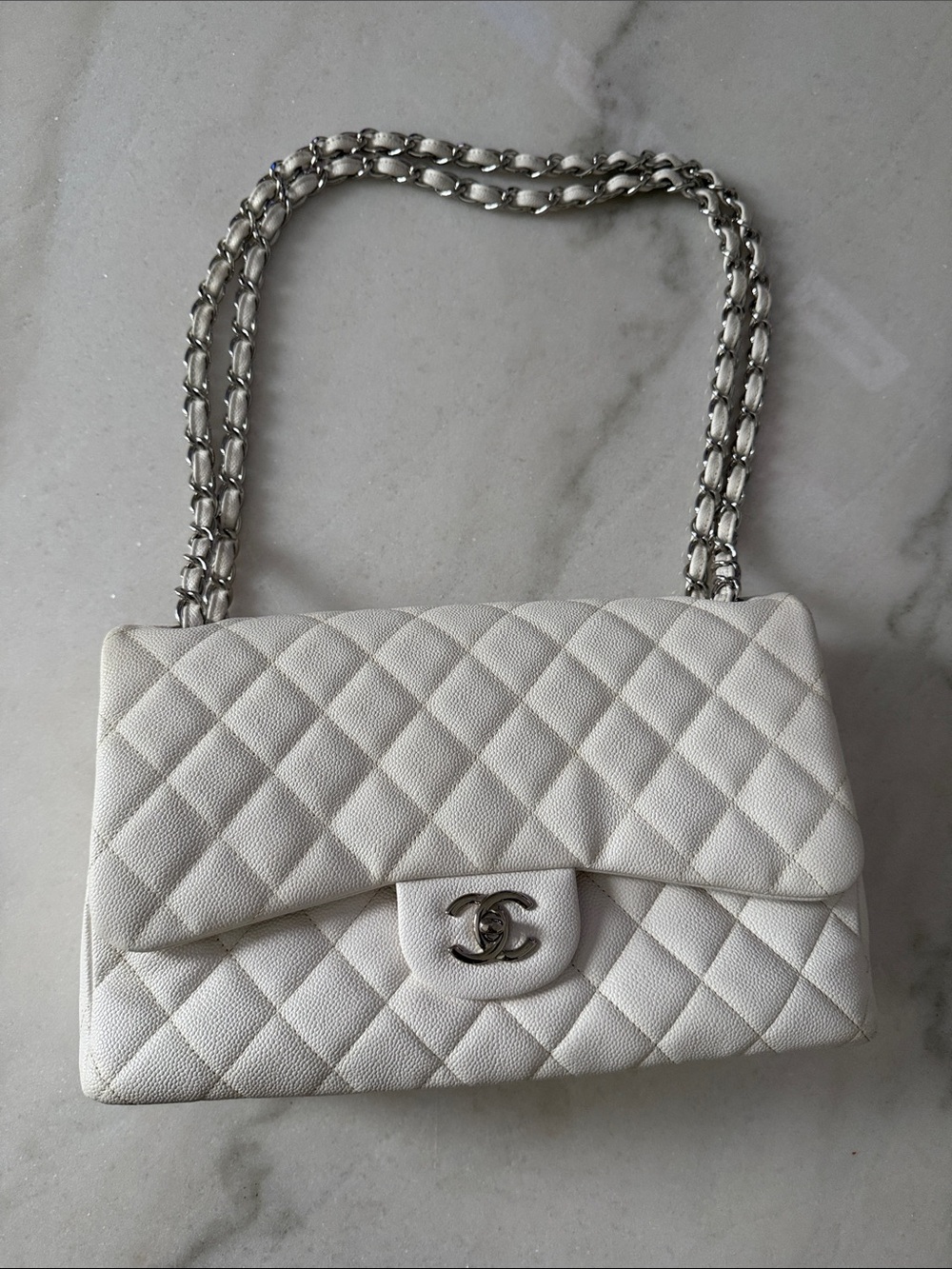 CHANEL Cream Quilted Double-Chain Shoulder Bag